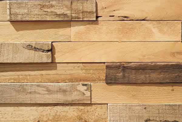 wandpaneele-holz-alte-kastanie-recycelt-chestnut-glow