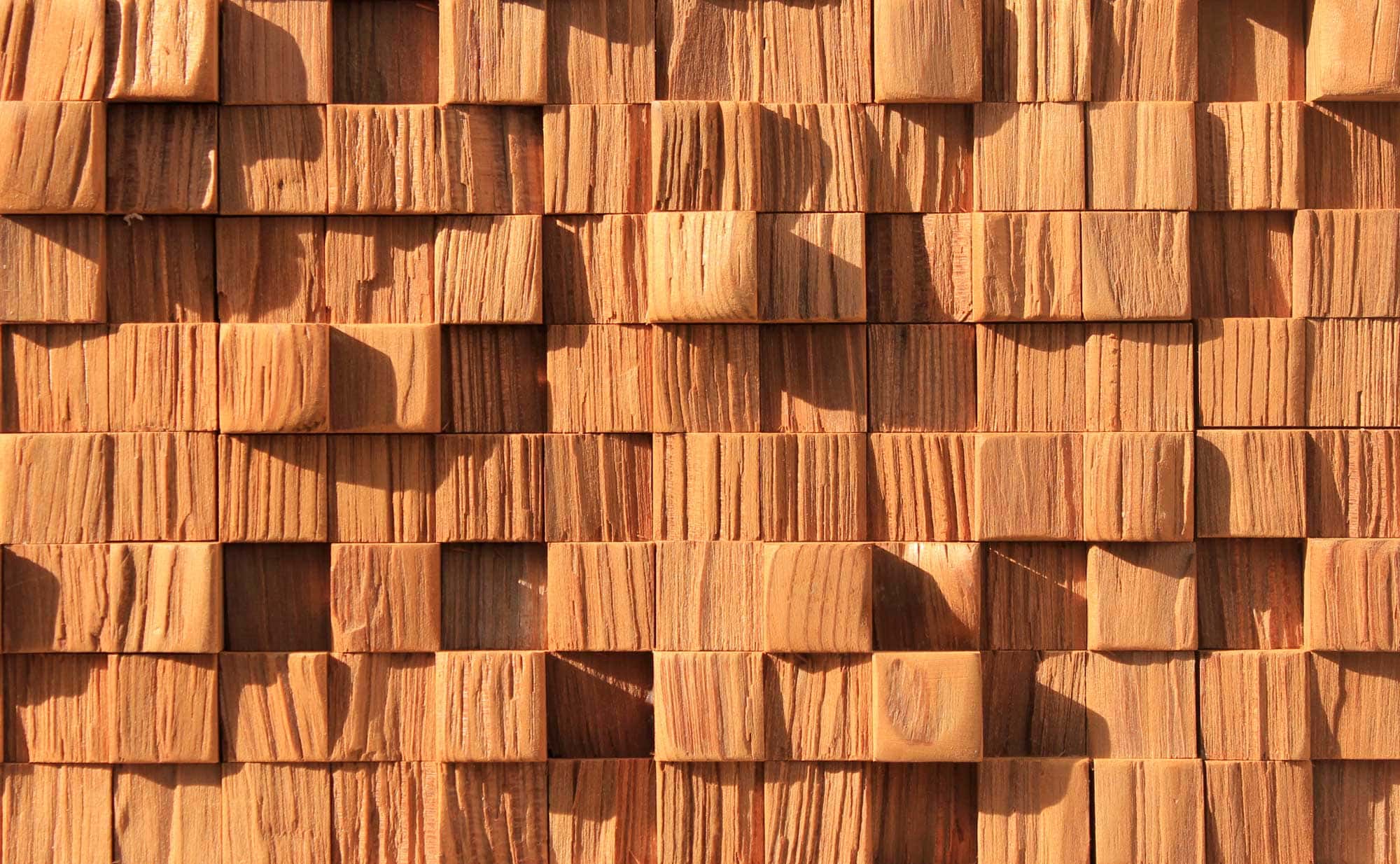 wandpaneele-holz-pinie-gespaltet-block-buster