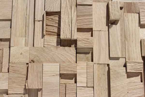 wandpaneele-holz-spalteiche-eiche-relief
