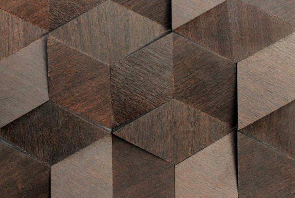 wandpaneele-holz-furnier-schraeges-dreieck