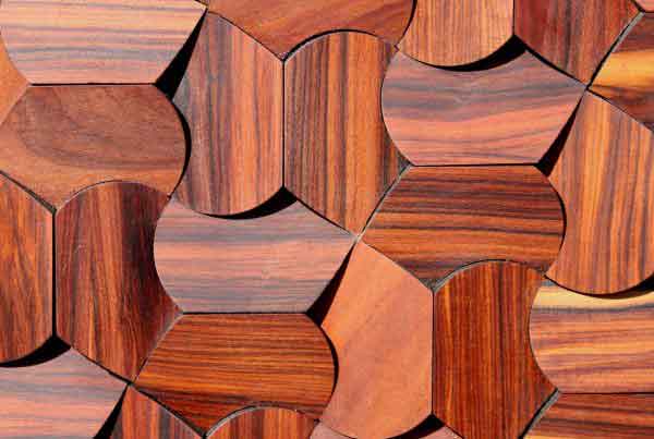 wandpaneele-holz-furnier-eisenholz-gebrochenes-herz