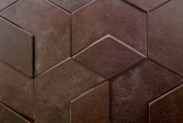 wandpaneele-mix-kaffeesatz-mit-epoxidharz-profil-stil