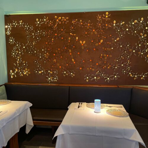 impressionen-wandverkleidung-aus-metall-restaurant-muenchen-4