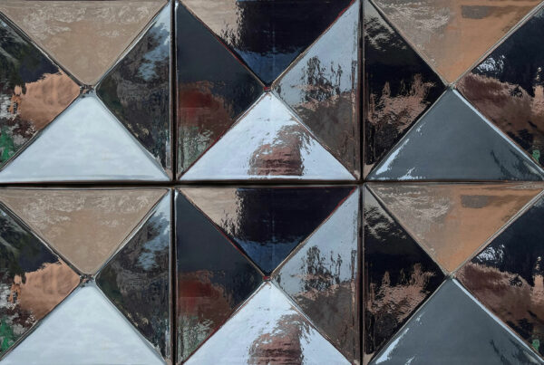 wandpaneele-keramik-deep-enigma-glasiert